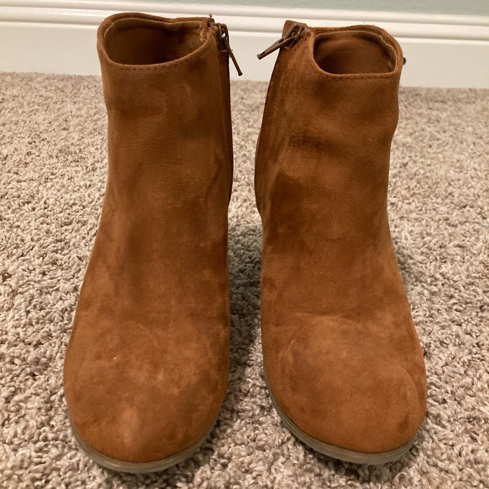 Old Navy booties